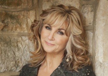 Lesley Garrett